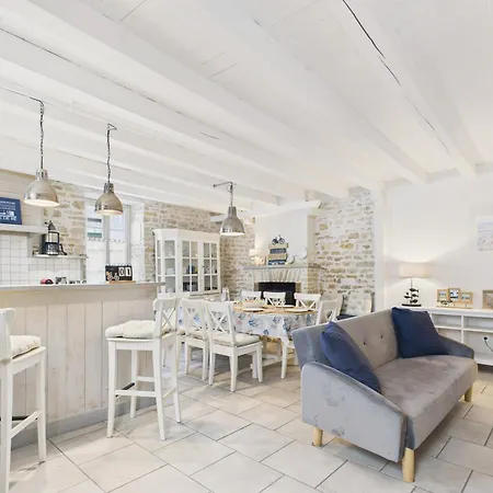 Tatil Evi Charmante Maison Pour 8 A 800 M De La Le Bois-Plage-en-Ré