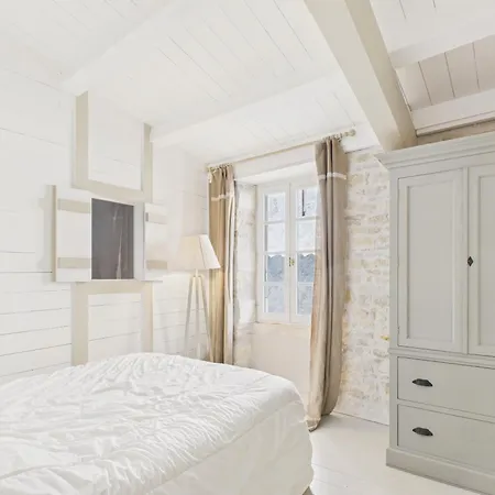 Charmante Maison Pour 8 A 800 M De La * Le Bois-Plage-en-Ré