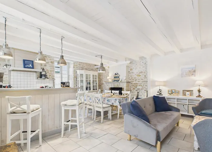 Hébergement de vacances Charmante Maison Pour 8 à 800 M De La Le Bois-Plage-en-Ré