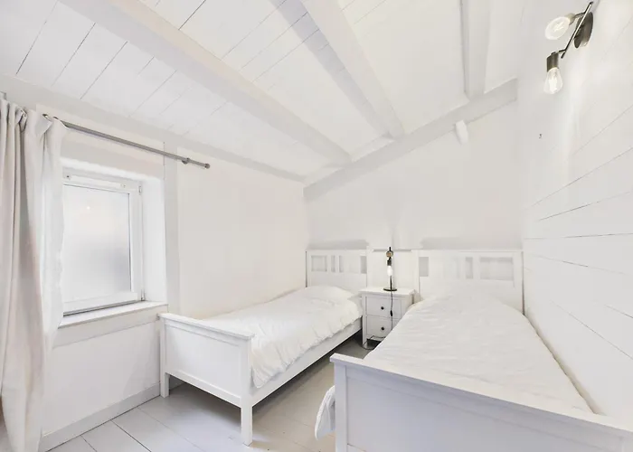 Hébergement de vacances Charmante Maison Pour 8 à 800 M De La Le Bois-Plage-en-Ré